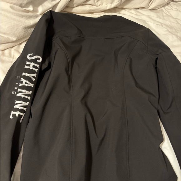 Shyanne Woman’s Softshell zip up Jacket bootbarn - Picture 3 of 3
